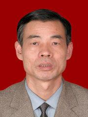段雄春 段雄春
